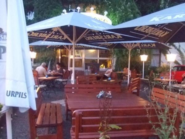 Hotel Restaurant Zur Hexe Uberherrn Exterior photo